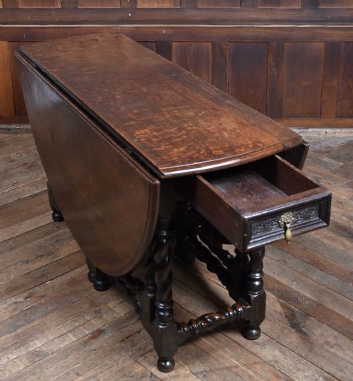 18TH CENTURY OAK DROP LEAF TABLE - ADDITIONAL PHOTO 2