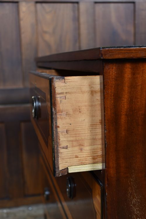 GEORGIAN MAHOGANY CHEST OF DRAWERS - ADDITIONAL PHOTO 14