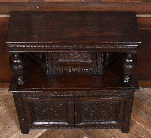 18TH CENTURY OAK MINIATURE COURT CUPBOARD - ADDITIONAL PHOTO 2