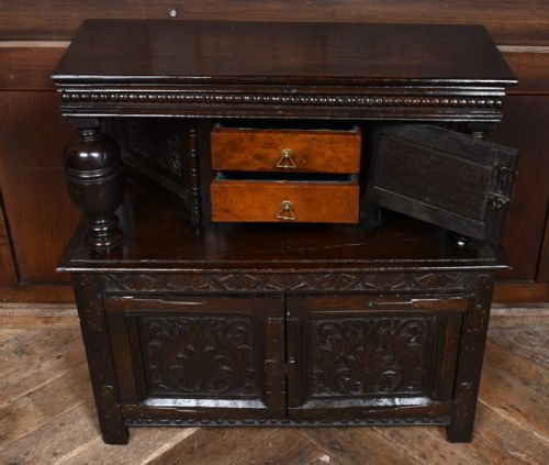 18TH CENTURY OAK MINIATURE COURT CUPBOARD - ADDITIONAL PHOTO 5