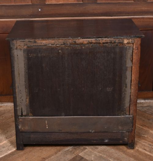18TH CENTURY OAK MINIATURE COURT CUPBOARD - ADDITIONAL PHOTO 12