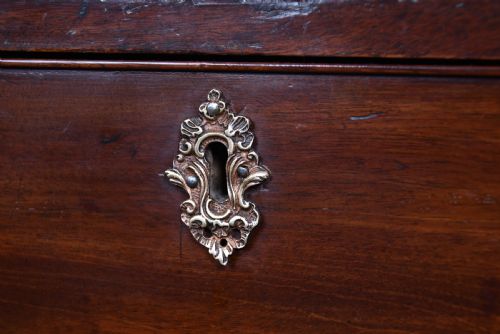 GEORGIAN MAHOGANY CHEST ON CHEST - ADDITIONAL PHOTO 4
