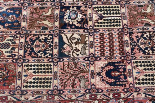 VINTAGE PERSIAN RUG - ADDITIONAL PHOTO 1