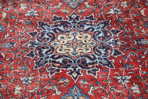 VINTAGE HANDKNOTTED RUG - ADDITIONAL PHOTO 7