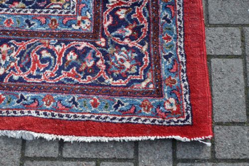 VINTAGE HANDKNOTTED RUG - ADDITIONAL PHOTO 8