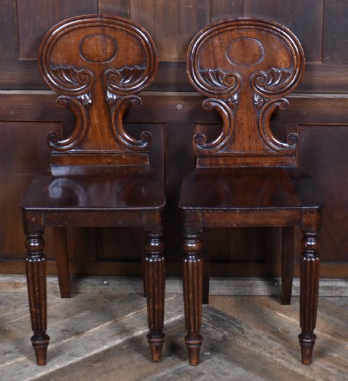 PAIR OF 19TH CENTURY MAHOGANY HALL CHAIRS - ADDITIONAL PHOTO 1