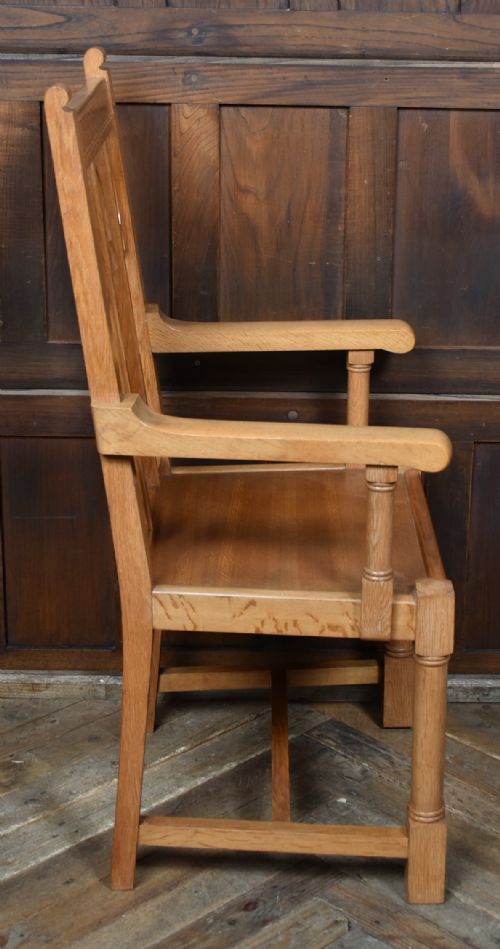 SCOTTISH OAK CHAPEL THRONE CHAIR - ADDITIONAL PHOTO 7
