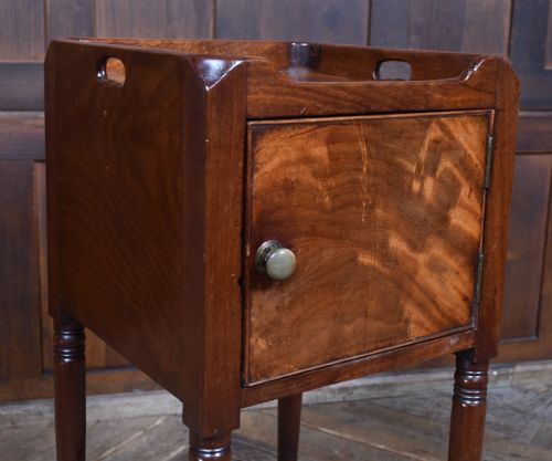 19TH CENTURY MAHOGANY POT CUPBOARD - ADDITIONAL PHOTO 4