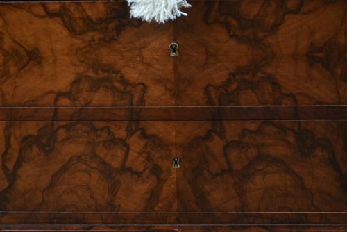 FRENCH BURR WALNUT COMMODE CHEST OF DRAWERS - ADDITIONAL PHOTO 6