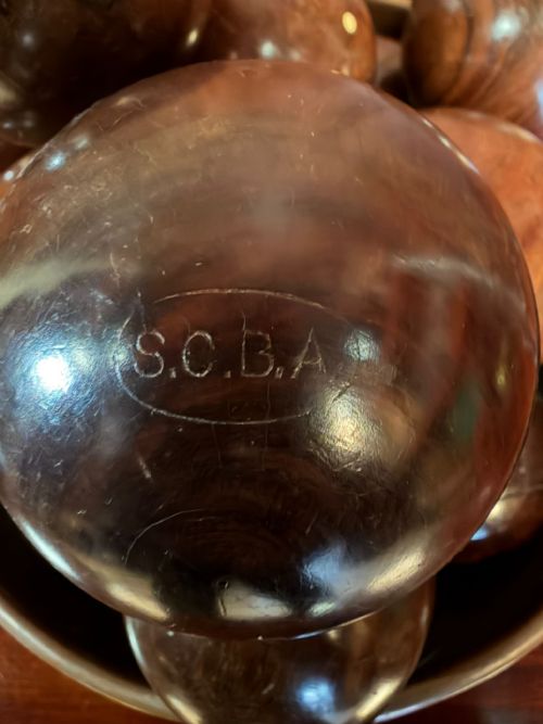 SET OF 16 SCOTTISH LABURNUM CARPET BOWLS - ADDITIONAL PHOTO 2