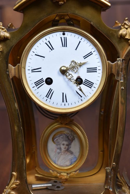 19THCENTURY FRENCH GILT MANTEL CLOCK WITH SIGNED RODIER MINIATURE - ADDITIONAL PHOTO 4