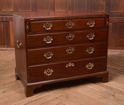 GEORGIAN MAHOGANY BACHELORS CHEST OF DRAWERS - ADDITIONAL PHOTO 2