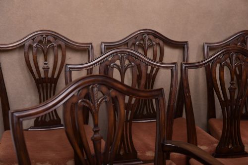 CARVED HEPPLEWHITESTYLE DINING CHAIRS SET OF EIGHT - ADDITIONAL PHOTO 2