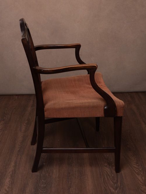 CARVED HEPPLEWHITESTYLE DINING CHAIRS SET OF EIGHT - ADDITIONAL PHOTO 8