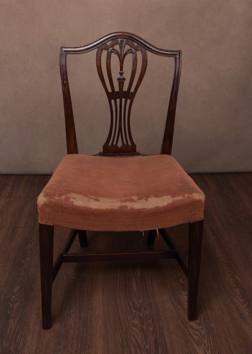 CARVED HEPPLEWHITESTYLE DINING CHAIRS SET OF EIGHT - ADDITIONAL PHOTO 9