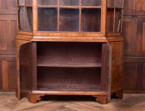 19TH CENTURY DUTCH WALNUT DISPLAY CABINET - ADDITIONAL PHOTO 2