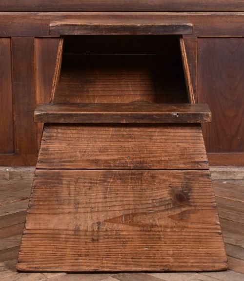 JAPANESE STREETVENDOR STOOL - ADDITIONAL PHOTO 2
