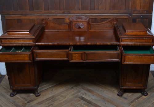 WILLIAM IV MAHOGANY SIDEBOARD WITH CELLARETTE - ADDITIONAL PHOTO 1