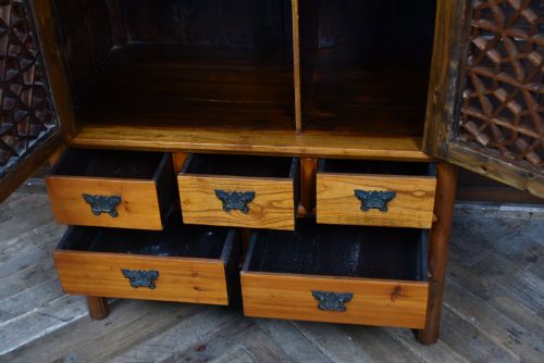 JAPANESE LARDER CUPBOARD - ADDITIONAL PHOTO 3