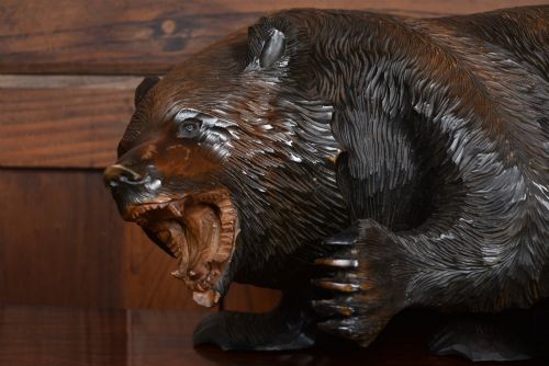JAPANESE CARVED WOODEN BEAR - ADDITIONAL PHOTO 1