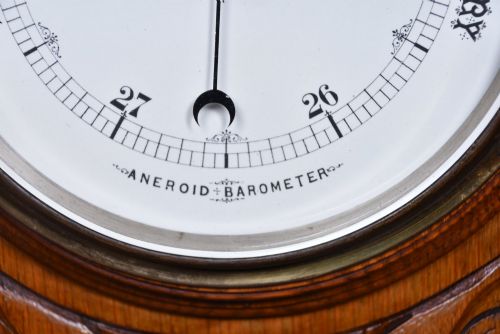 VICTORIAN OAK BAROMETER - ADDITIONAL PHOTO 3