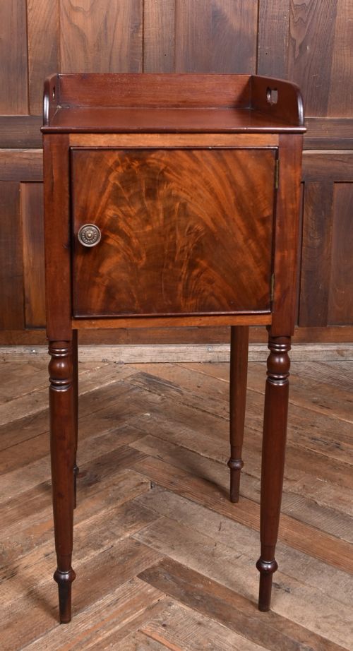 MAHOGANY TRAY TOP POT CUPBOARD - ADDITIONAL PHOTO 4