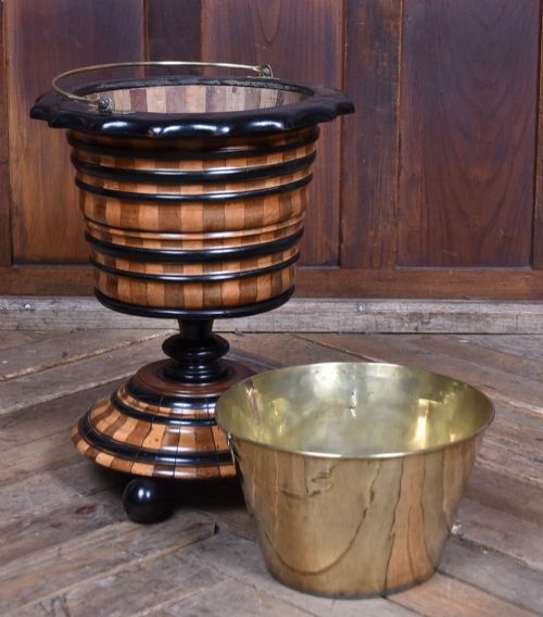 19THCENTURY DUTCH TEESTOOF WITH BRASS LINER - ADDITIONAL PHOTO 4