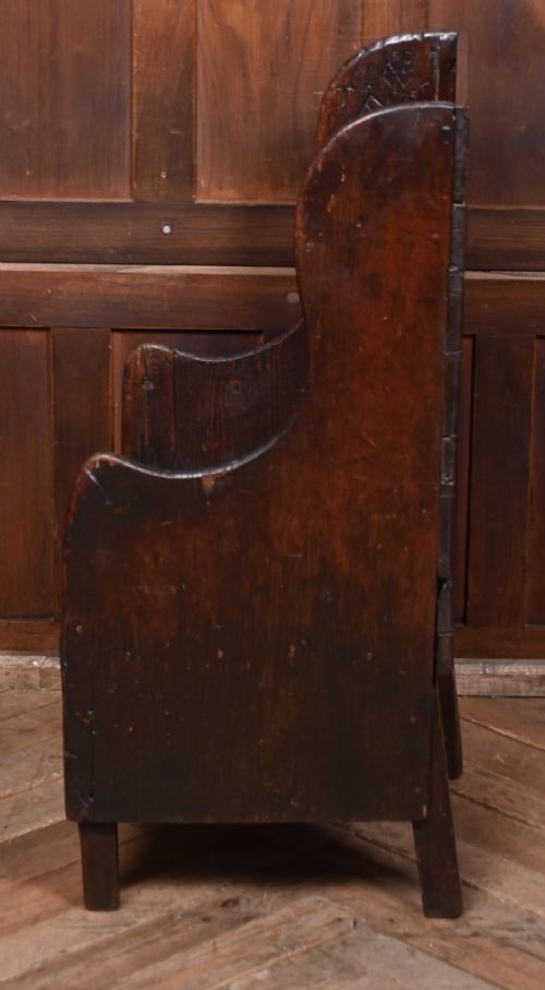 19TH CENTURY CHILDS OAK LAMBING CHAIR - ADDITIONAL PHOTO 4