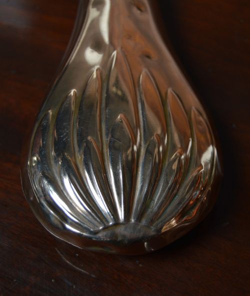 19TH CENTURY COPPER AND BRASS POWDER FLASK - ADDITIONAL PHOTO 2