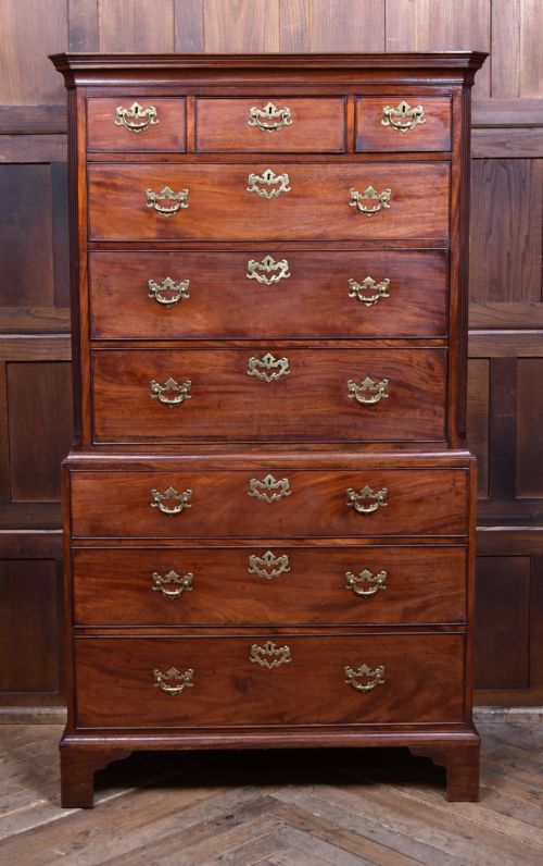 Georgian Mahogany Chest on Chest