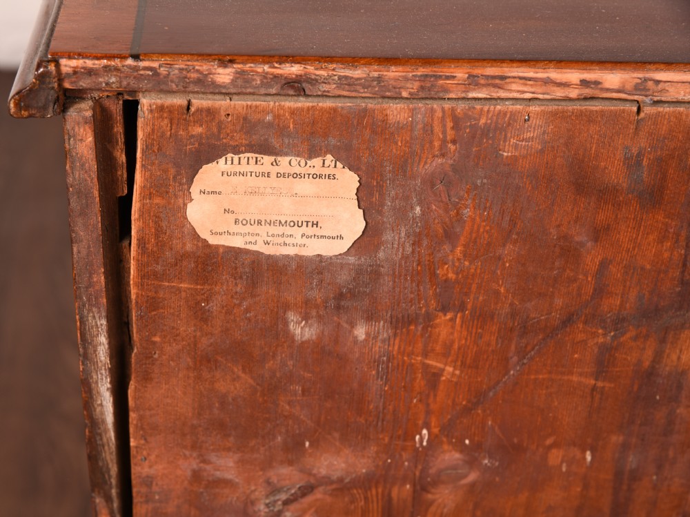  A small Georgian mahogany bachelor chest of drawers View VIII