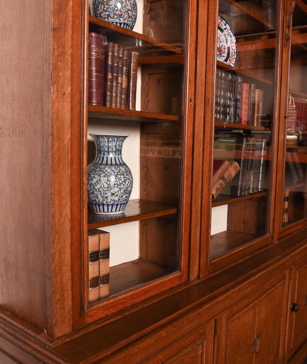 Victorian 3 door oak bookcase  View IV