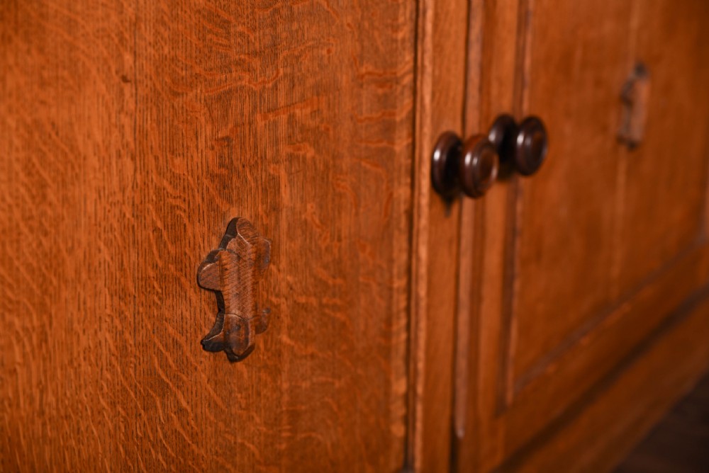 Victorian 3 door oak bookcase  View VII