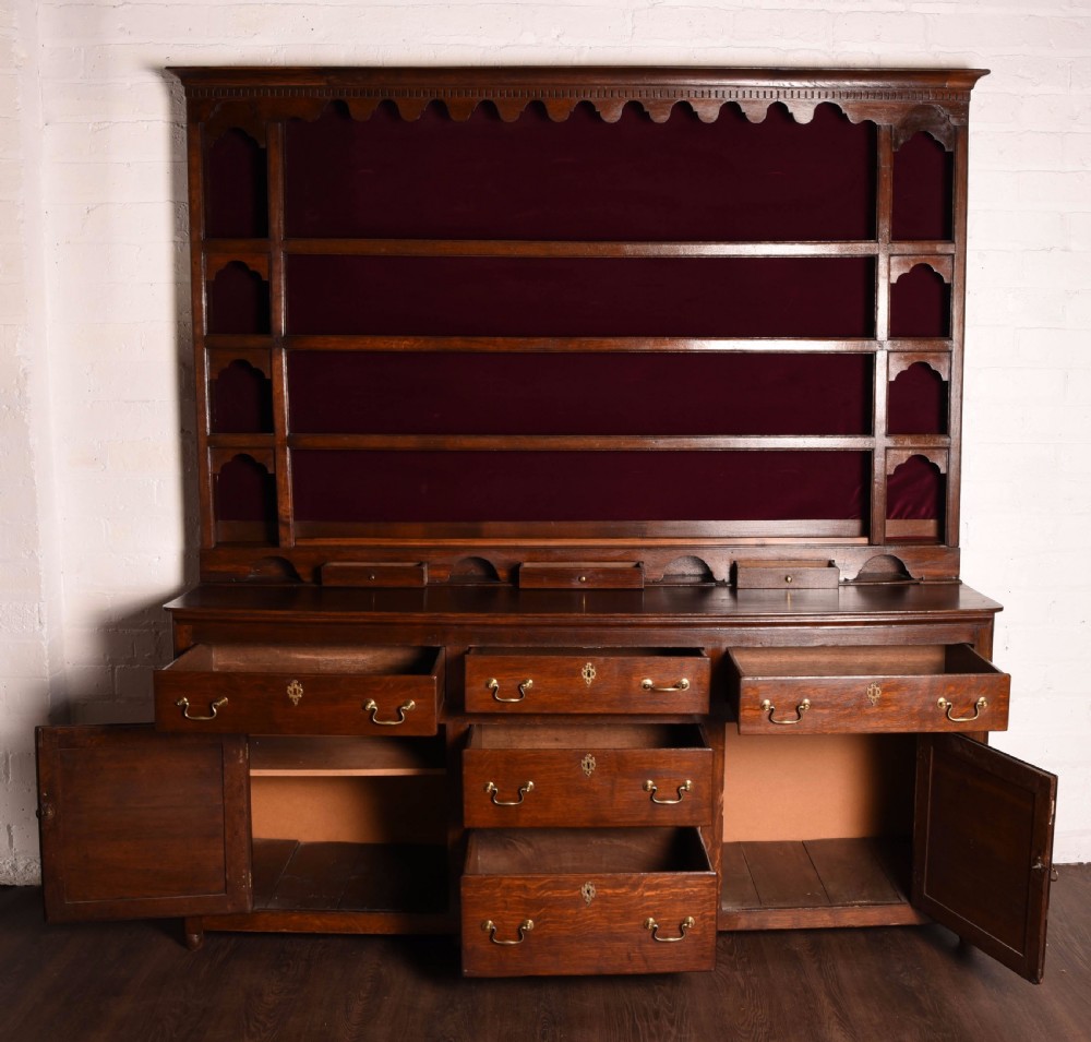 oak antique dresser  View VIII