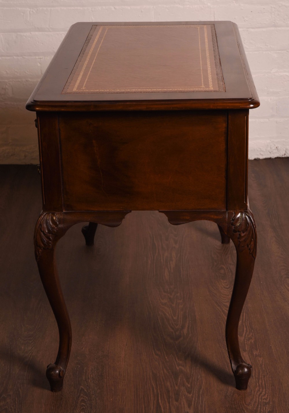Mahogany ladies writing desk View VIII