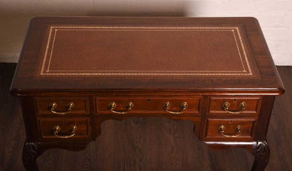 Mahogany ladies writing desk View XI