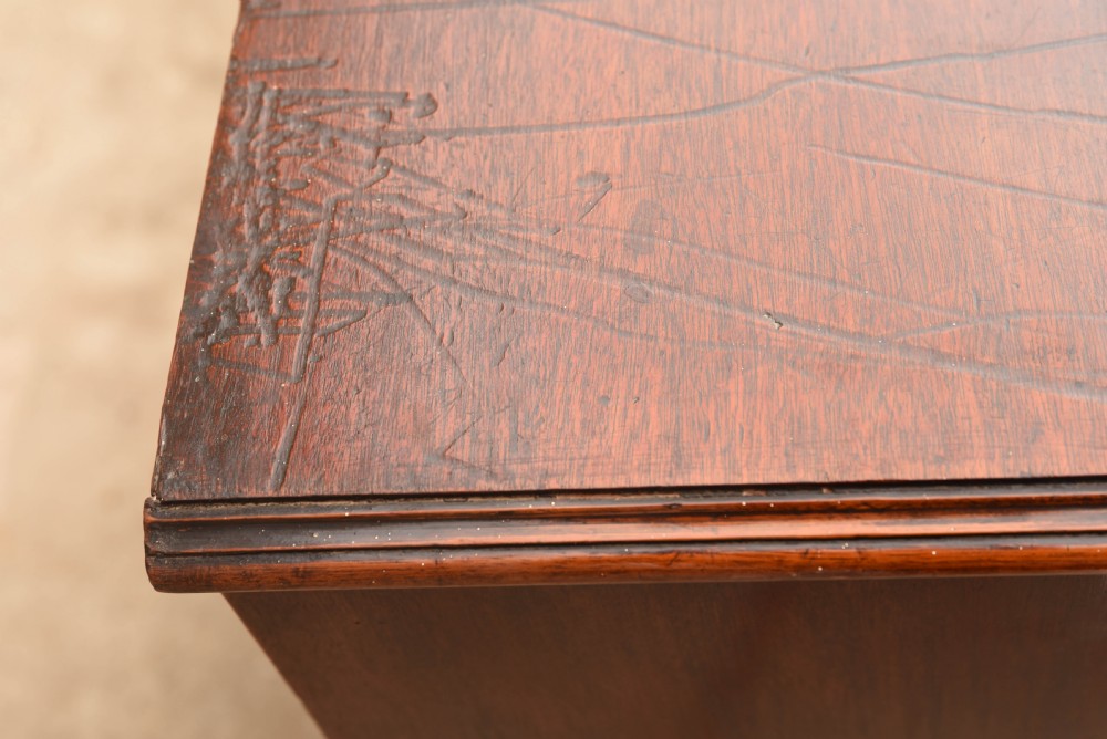 Victorian Mahogany barrel  chest of drawers  View XVIII