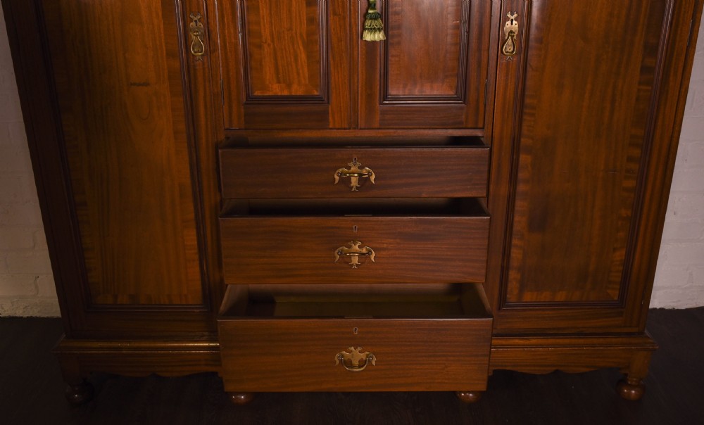 Outstanding Quality Scottish Mahogany Wardrobe  View IX