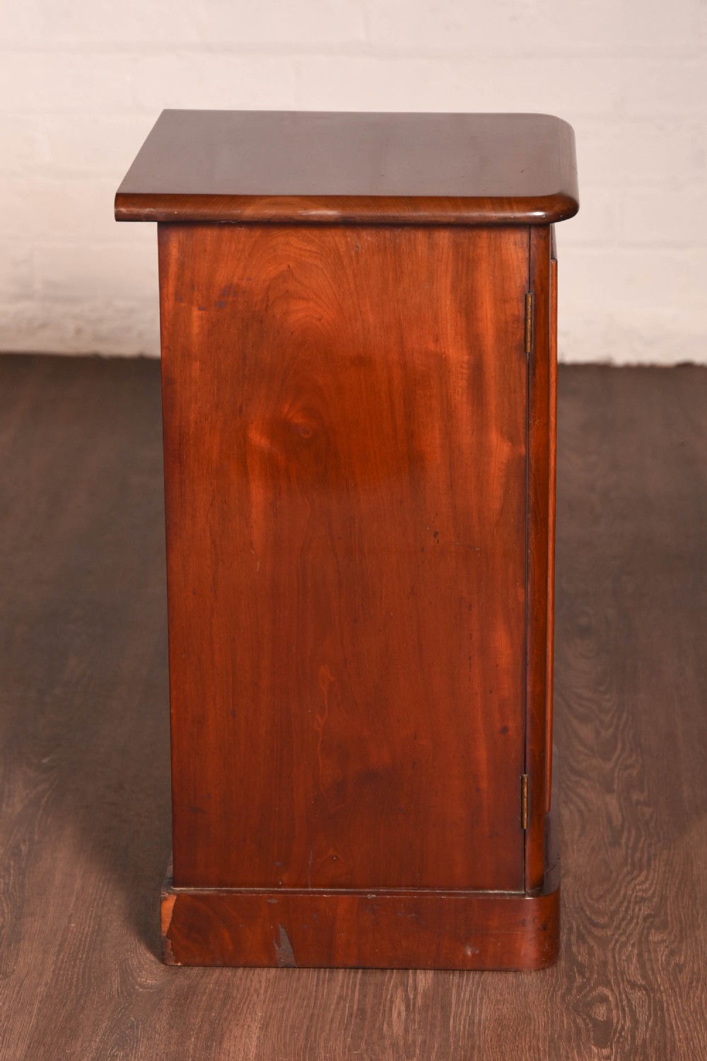 Victorian Mahogany bedside cabinet  View VII