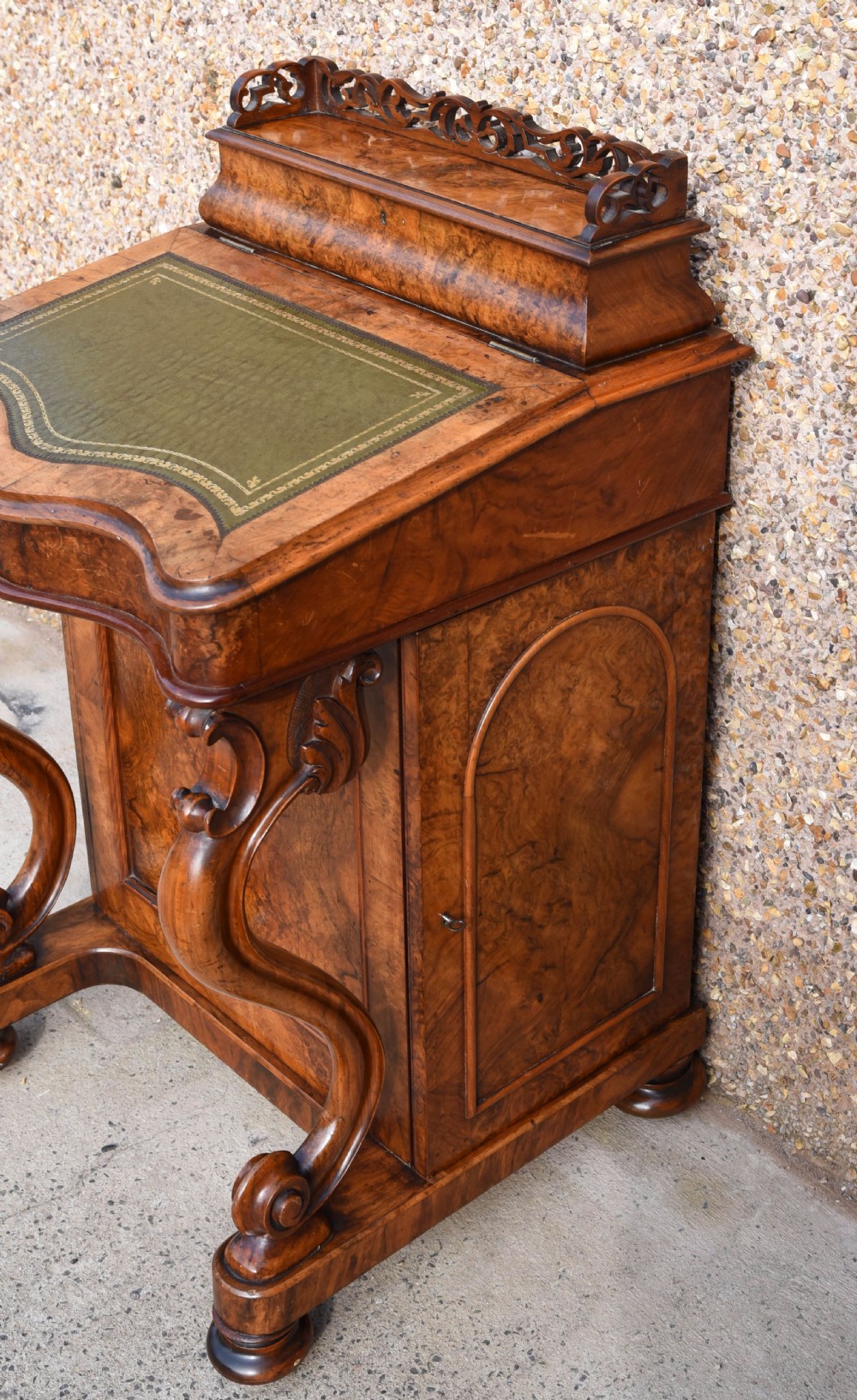 Stunning Victorian burr walnut davenport desk View VI
