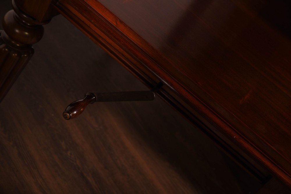 Victorian Mahogany extending 2 leaf dining table  View III