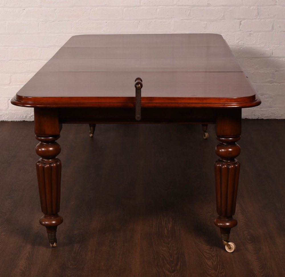 Victorian Mahogany extending 2 leaf dining table  View VI