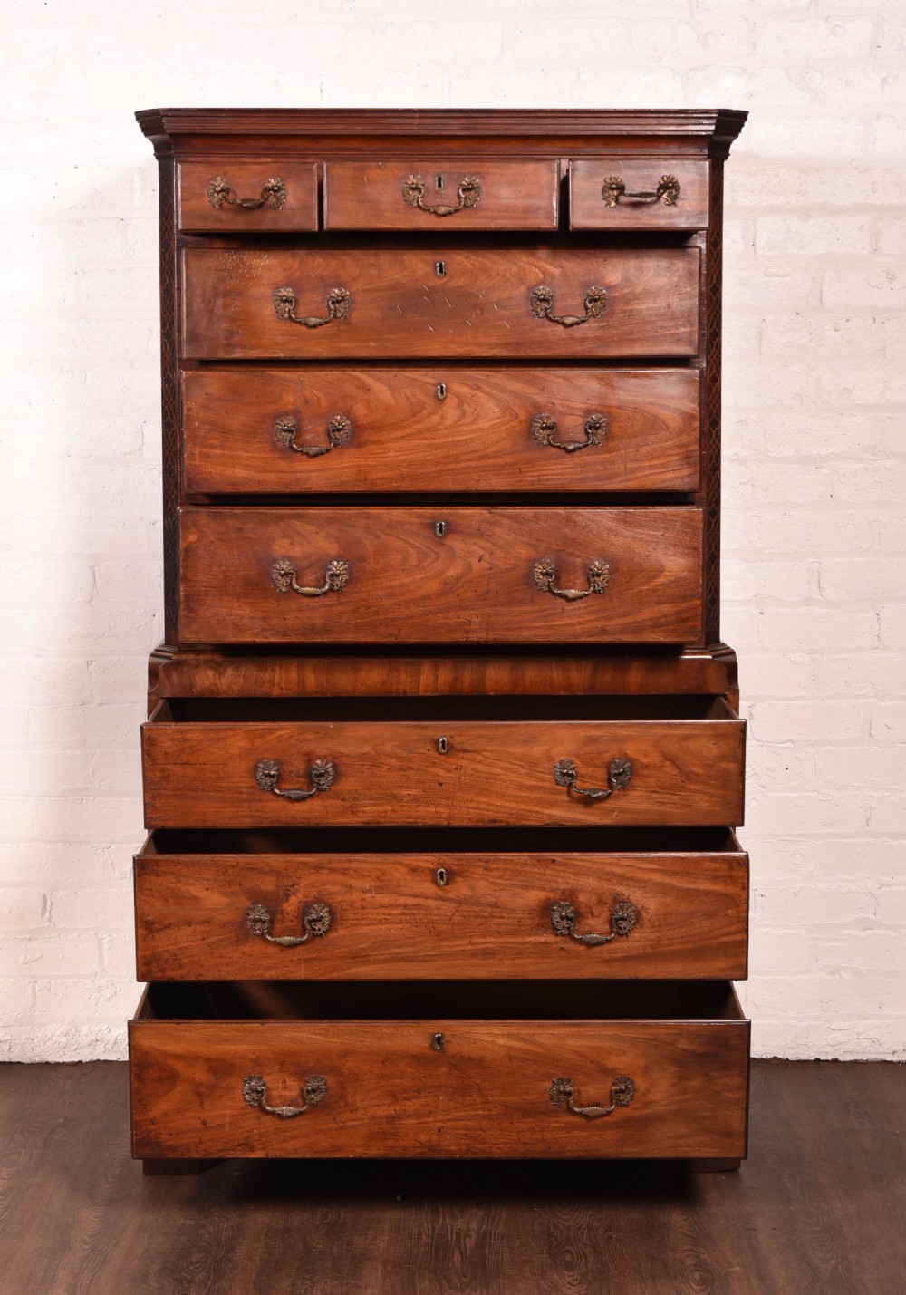 Georgian Mahogany chest on chest  View IV