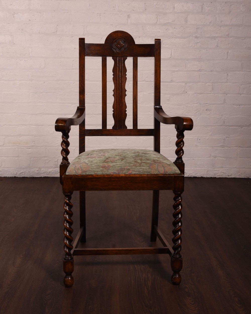 Oak barley twist 8 piece dining room suite  View IX