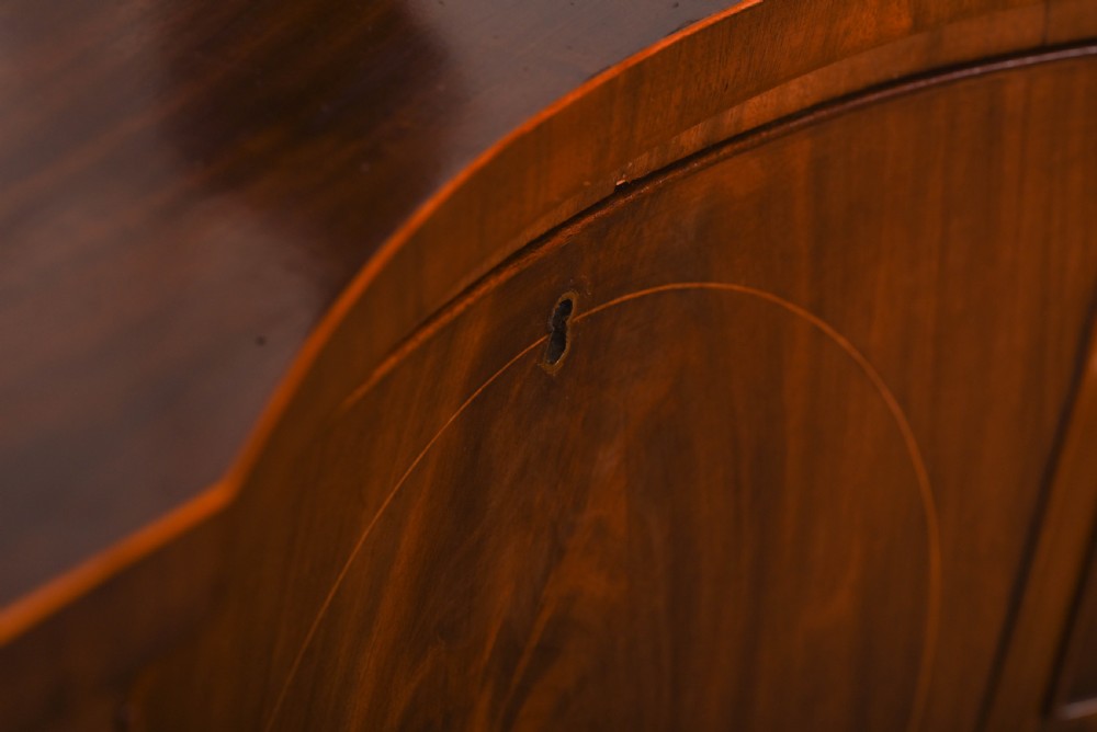 Stunning Quality Mahogany serpentine sideboard  View IX