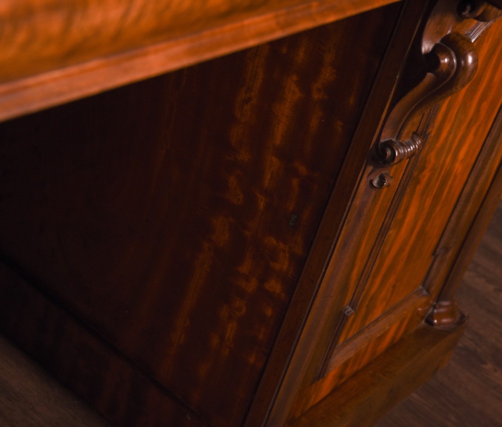 Superb Victorian mahogany Scottish pedestal sideboard  View XI