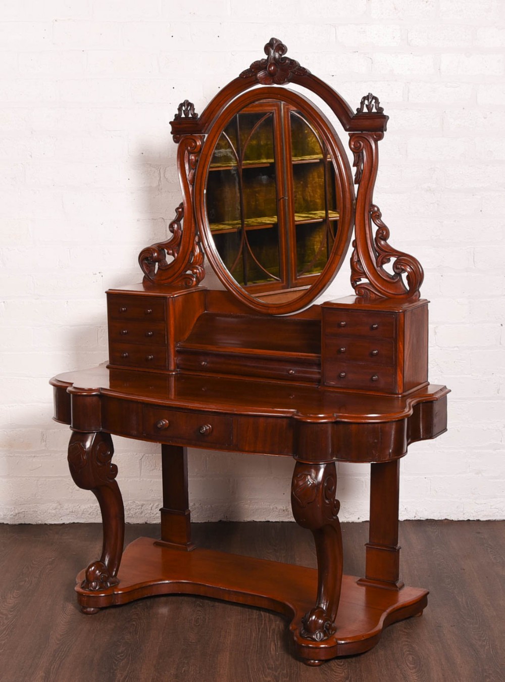 Stunning Victorian Mahogany Duchess dressing table 