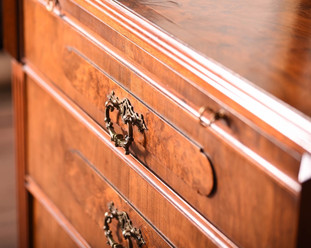 Walnut 4 drawer bachelor chest of drawers  View IX