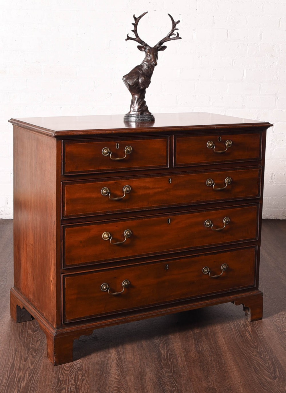Mahogany 2 over 3 inlaid chest of drawers 