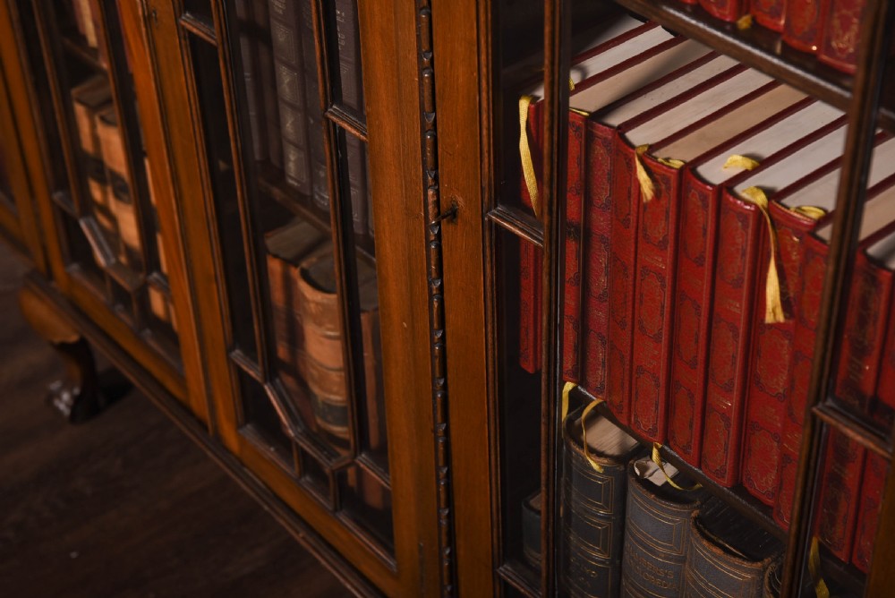 Edwardian Mahogany  breakfront 4 door bookcase  View VIII